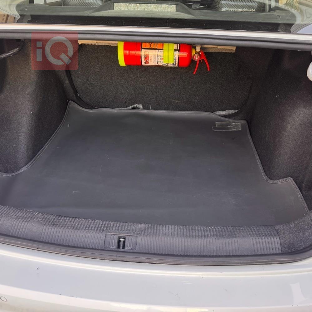 فولكسفاغن بورا